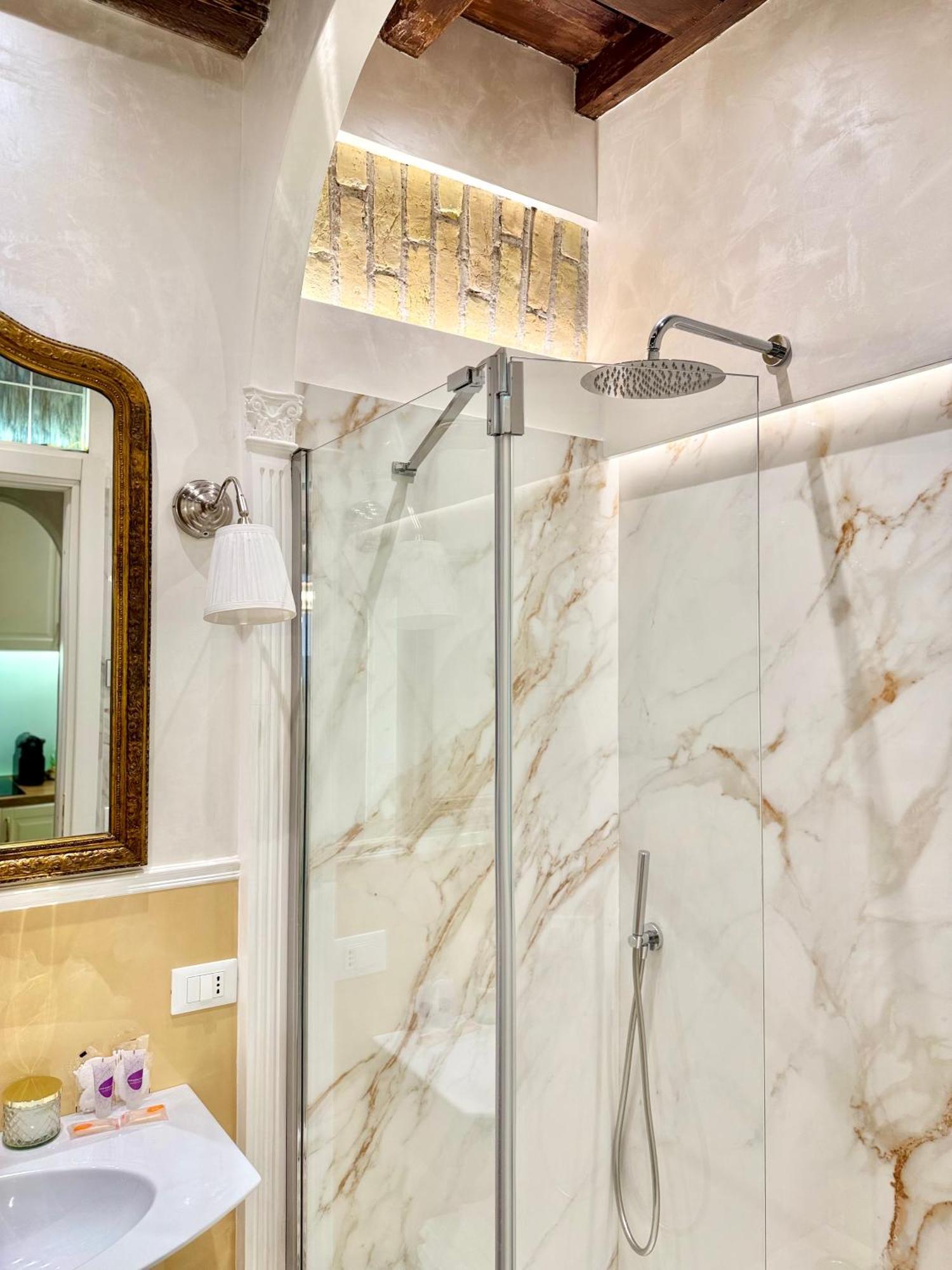 Apartamento Frattina Elegance